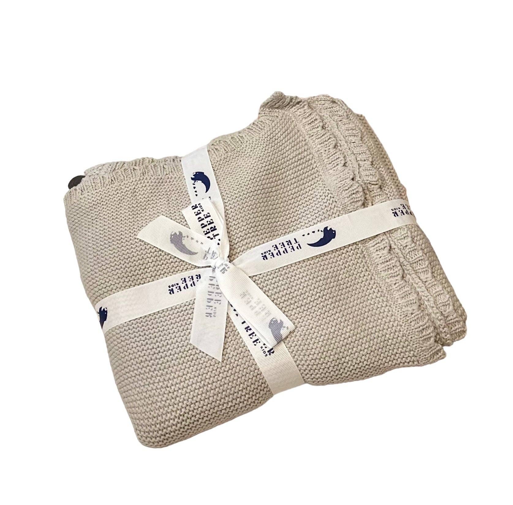 Blanket | Heirloom Scalloped Edge - Image 6