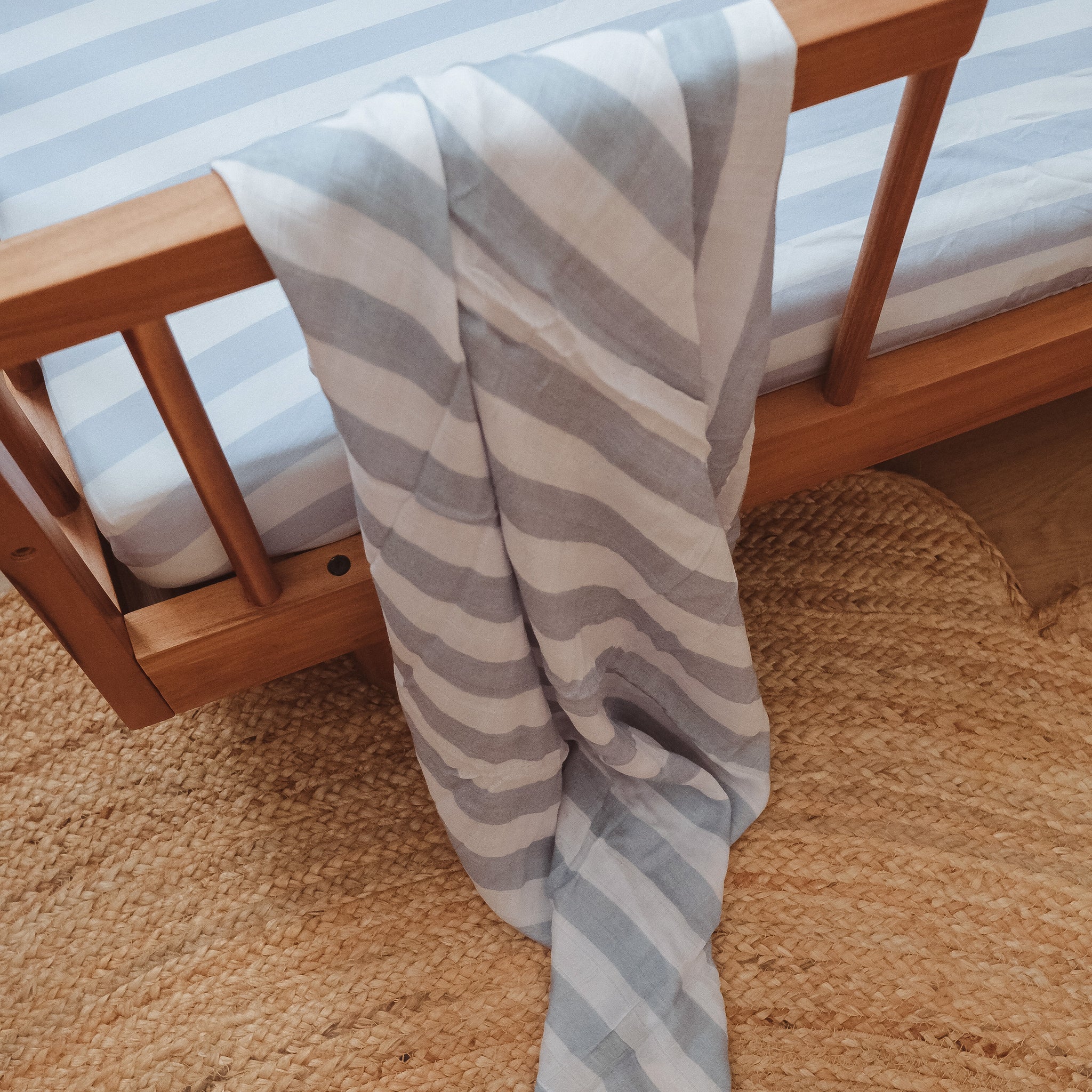 Cot | Fitted Sheet/Change Pad Cover | Organic - Cloud Stripe - Image 6