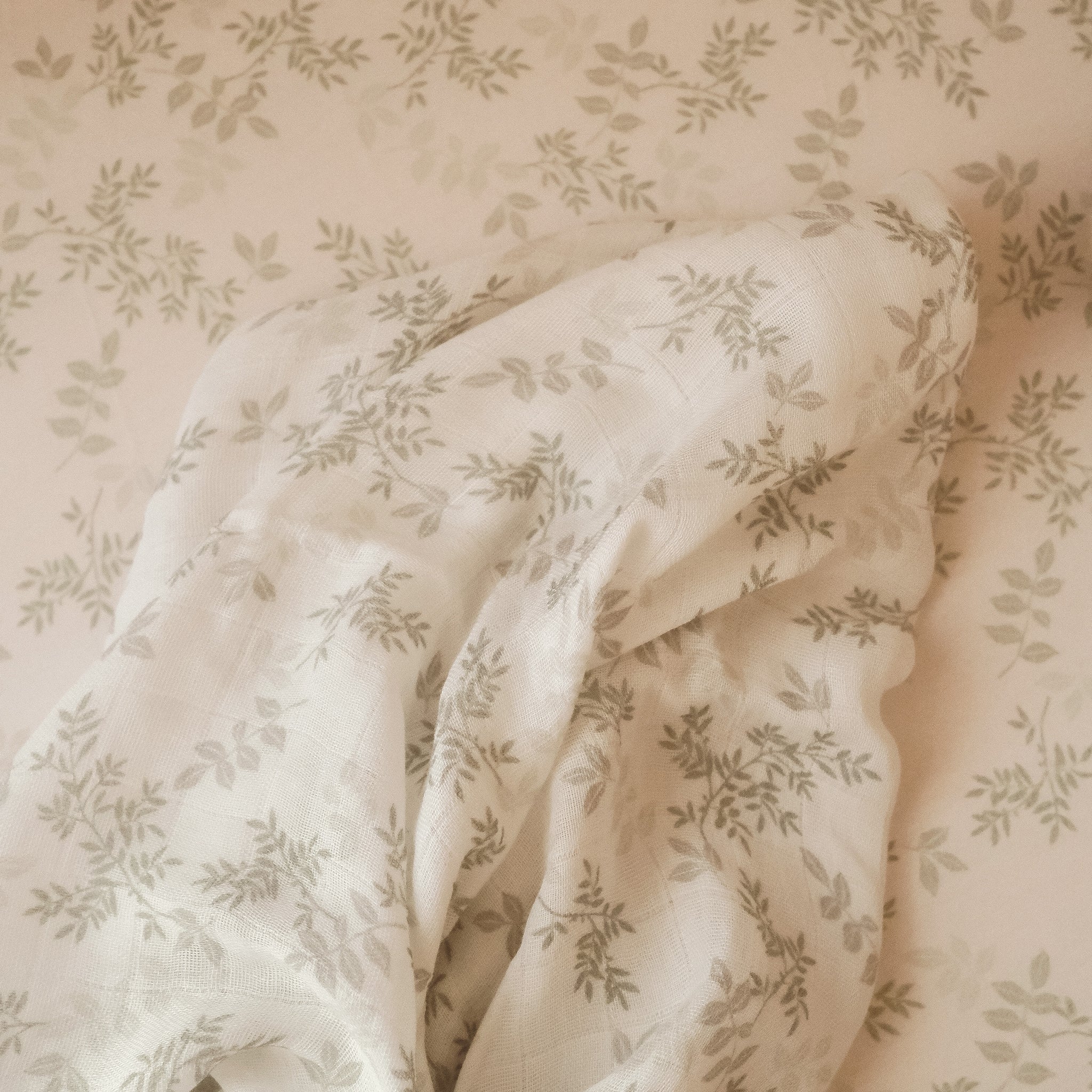 Bassinet | Fitted Sheet/Change Pad Cover | Organic - Cypress - Image 4