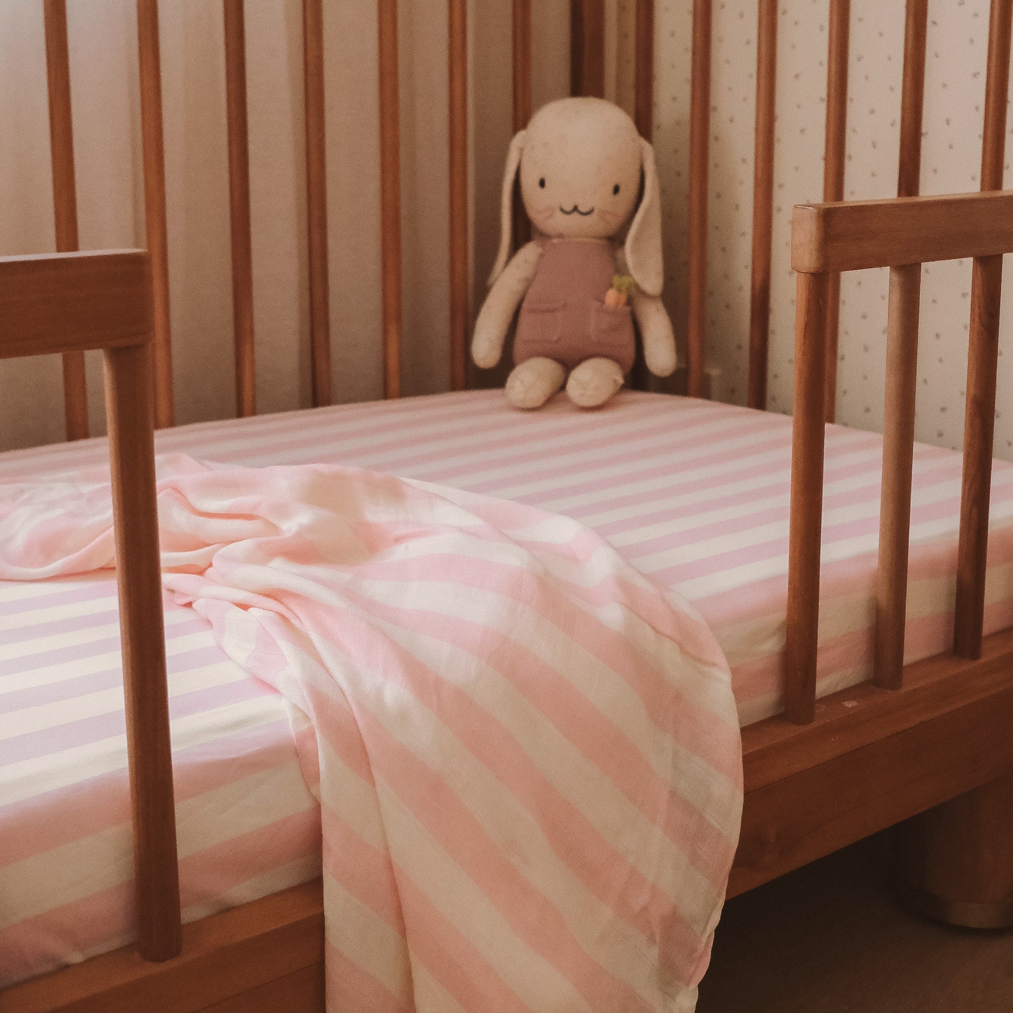 Cot | Fitted Sheet/Change Pad Cover | Organic - Petal Stripe - Image 4
